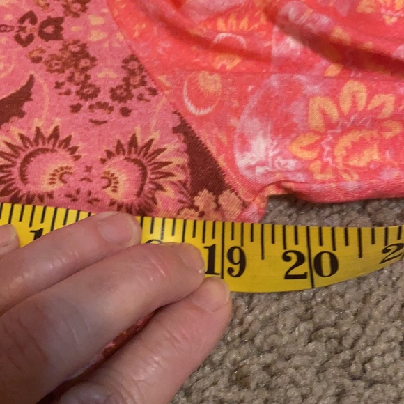 Sundance size small long sleeve T-shirt - Picture 5 of 9